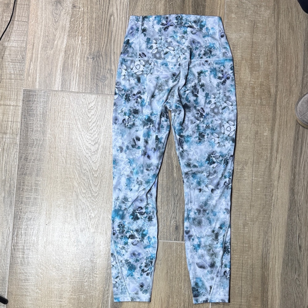 LULULEMON Kaleidofloral Multi Align High-Rise Leggings • Womens Size 6 - Picture 6 of 8